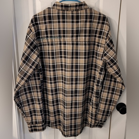 Under Armour Men's Large Plaid Long Sleeve Button Down Shirt -Tan/Brown/Green - Picture 6 of 13